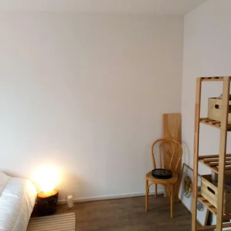 3 Pieces Lumineux, Cosy Et Calme, Tout Equipe