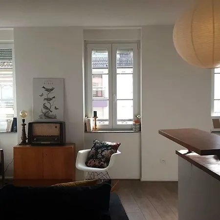 3 Pieces Lumineux, Cosy Et Calme, Tout Equipe Apartamento
